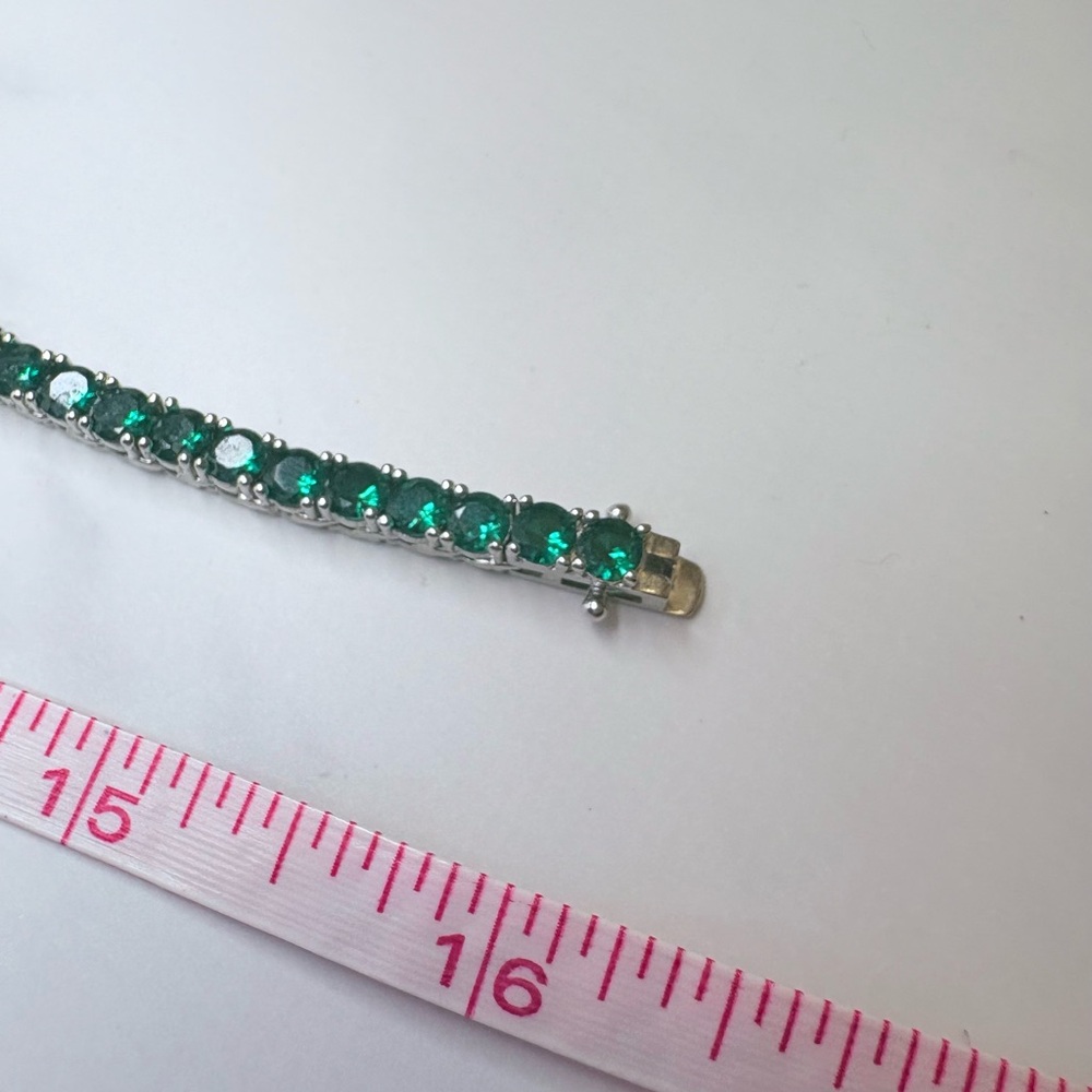 4MM Green Cubic Zirconia Tennis Chain Necklace (NWOT) - Picture 7 of 11